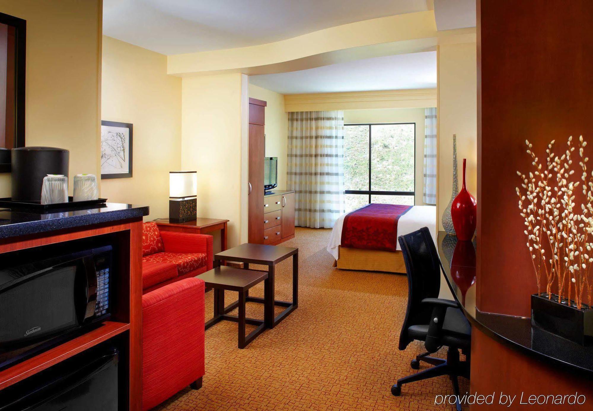 Hotel Courtyard By Marriott Pittsburgh Washington Meadow Lands Exterior foto